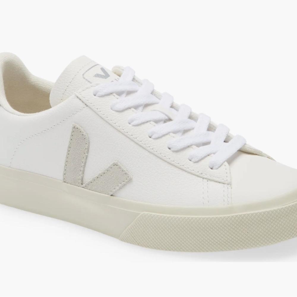 Veja Campo size 39